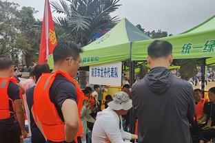 布克说领袖们需要担责？沃格尔：是的 我们正在自我反省